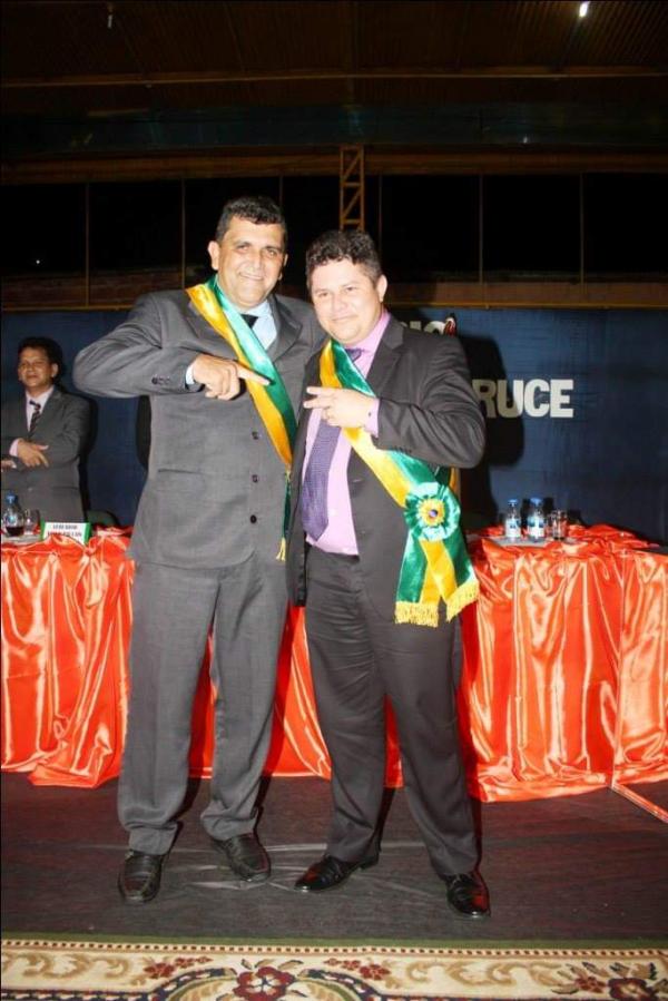 Prefeito Nenê e vice Mantegão cassados em 1ª Instâcia pelo juiz eleitoral Prefeito Nenê e vice Mantegão cassados em 1ª Instâcia pelo juiz eleitoral