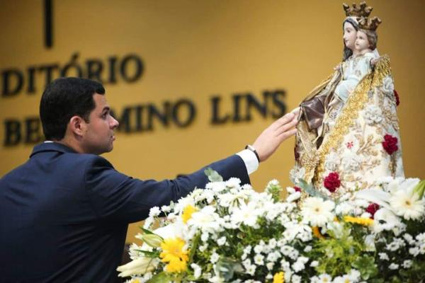 Padroeira de Parintins recebe homenagem na Aleam proposta do dep Saullo Vianna Padroeira de Parintins recebe homenagem na Aleam proposta do dep Saullo Vianna
