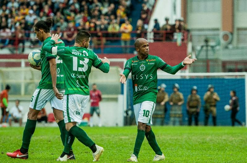 Manaus empata com Brusque 2x2 de Santa Catarina jogo de volta é na Capital Amazonense Manaus empata com Brusque 2x2 de Santa Catarina jogo de volta é na Capital Amazonense