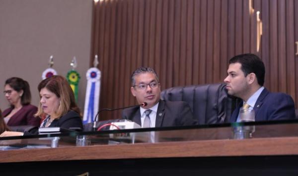 Josué Neto abre evento de preparação às Emendas Impositivas ao Orçamento 2020 Josué Neto abre evento de preparação às Emendas Impositivas ao Orçamento 2020