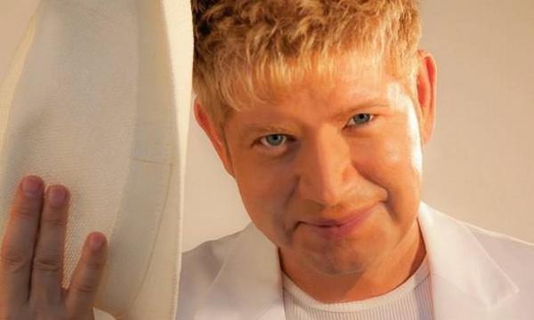 Roberto Leal o cantor português, morre aos 67 anos de câncer Roberto Leal o cantor português, morre aos 67 anos de câncer