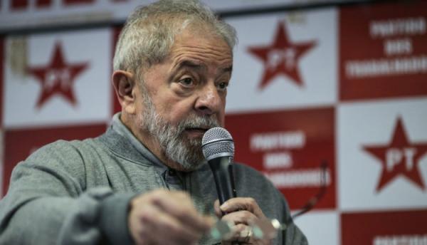 Lula precisa ser solto imediatamente após decisão do STF, diz jurista Lula precisa ser solto imediatamente após decisão do STF, diz jurista