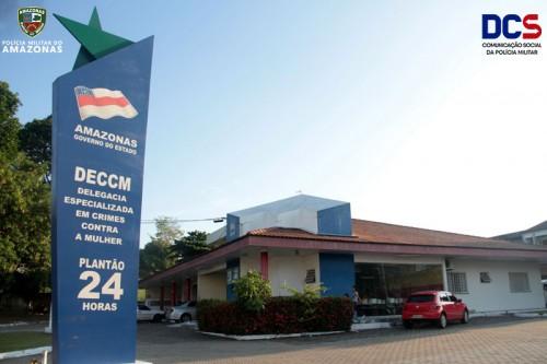 Homem é preso acusado de manter mulher em cárcere privado no bairro de Flores 