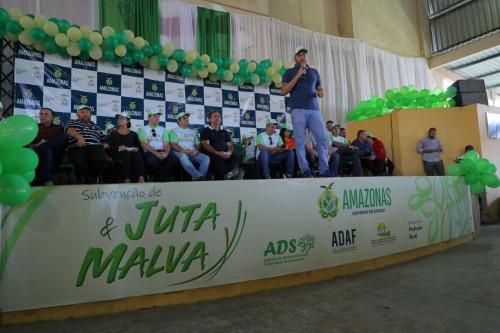 Wilson Lima anuncia o reajuste no preço da subvenção da juta e malva para os próximos anos