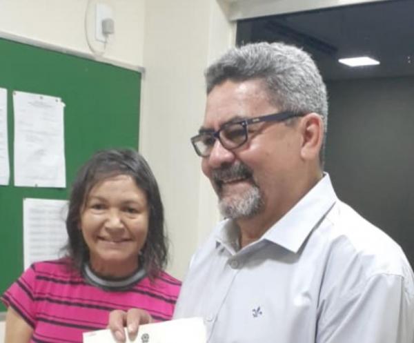 Presidente Figueiredo tem novo prefeito; Jonas Castro Presidente Figueiredo tem novo prefeito; Jonas Castro