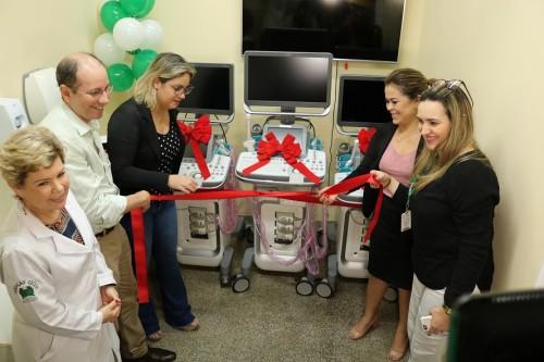 FCecon recebe três novos aparelhos de ultrassom e dá passo importante para agilizar diagnóstico de câncer de mama 