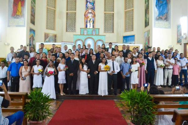 Grande baile para 117 casais, Prefeitura de Parintins encerra casamento coletivo 2019