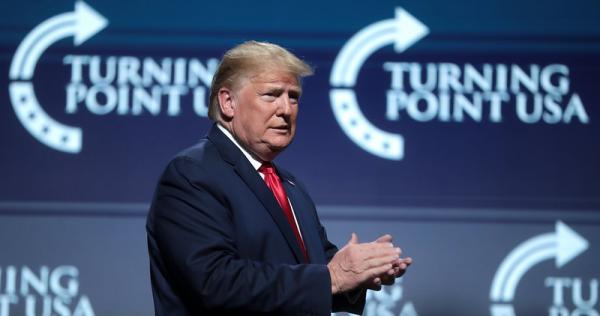 Trump afirma ter 52 locais iranianos no alvo caso país ataque americanos