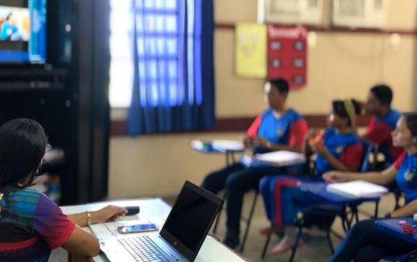 Mais de 10 Alunos do Ensino Mediado de Parintins aprovados no PSC da UEA e UFAM 