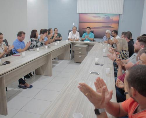 Silas Câmara destaca a confiança na administração de Bi Garcia e anuncia R$ 10 milhões em investimentos