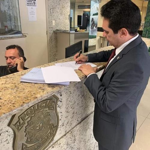 Deputado protocola relatório sobre combustíveis na Polícia Federal