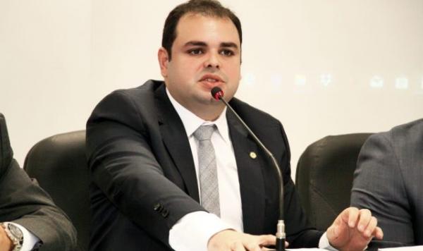 Roberto Cidade destina meio milhão ao Distrito do Mocambo para construção da Cidade da Criança