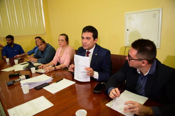 Deputado vai ingressar com ação na Justiça Federal contra distribuidoras de combustíveis