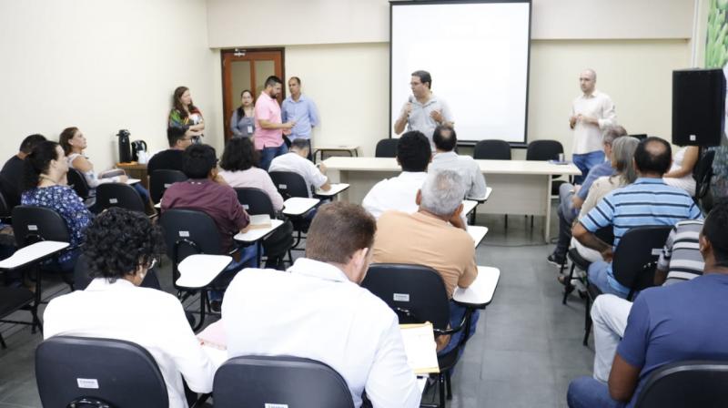 Primeira reunião do Ceapo dá posse aos novos conselheiros e apresenta edital do FPS para o ano de 2020 