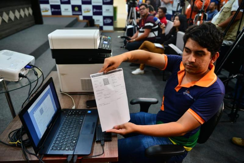 Proprietários de veículos do Amazonas podem imprimir o CRLV na própria casa