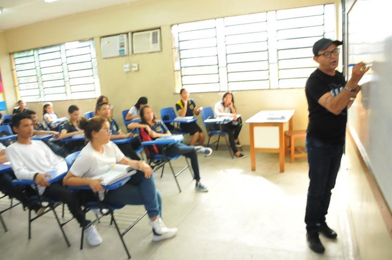 Convocados do concurso têm até o dia 2 de abril para apresentar documentos à Secretaria de Educação 