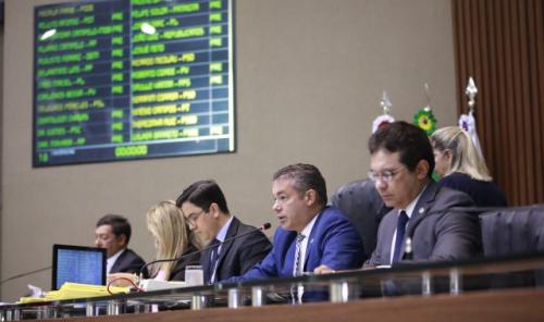 Aleam aprova criação da Polícia Penal e convocação de militares da reserva 