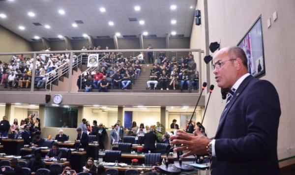 Deputado Cabo Maciel destaca presidente Bolsonaro na aprovação da PEC que cria Polícia Penal no AM 