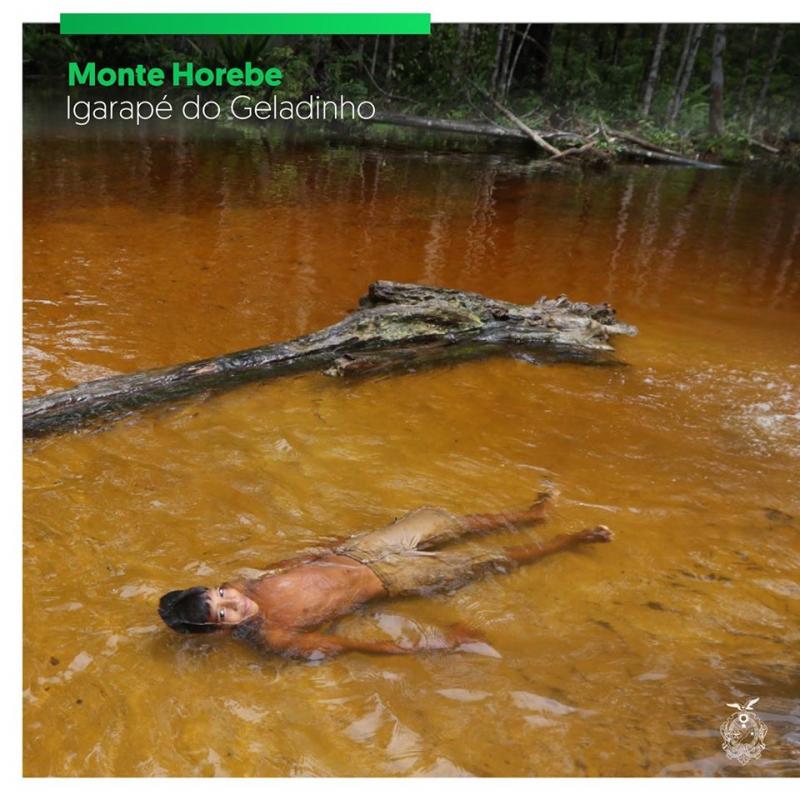 Sema visita igarapé no Monte Horebe para avaliação preliminar da qualidade da água