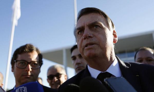 Bolsonaro fará novo exame de coronavírus em sete dias 