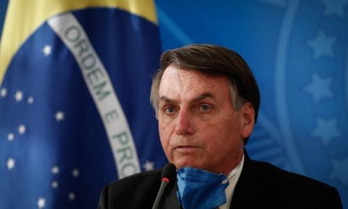 Bolsonaro defende isolamento vertical para combater coronavírus 
