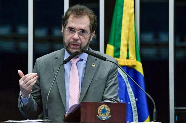 Imposto temporário sobre grandes fortunas está pronto para votação na CAE Imposto temporário sobre grandes fortunas está pronto para votação na CAE