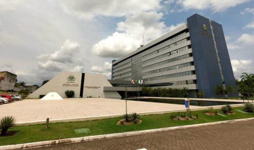 Assembleia Legislativa do Amazonas assegura novo piso salarial dos servidores 