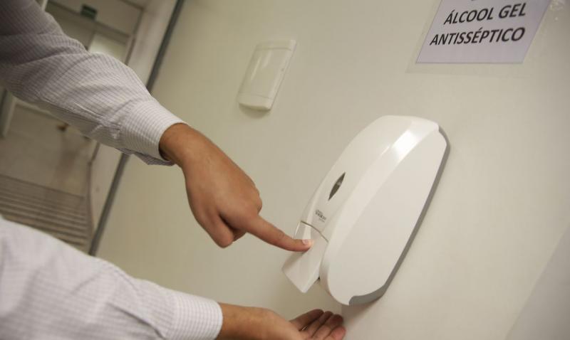 Associação relata falta de equipamento de proteção em 520 municípios