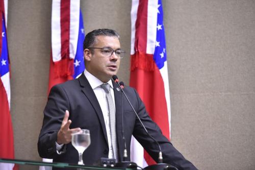 Josué Neto defende uso de R$ 2 bilhões do Fundo Eleitoral para o combate ao coronavírus no Brasil 