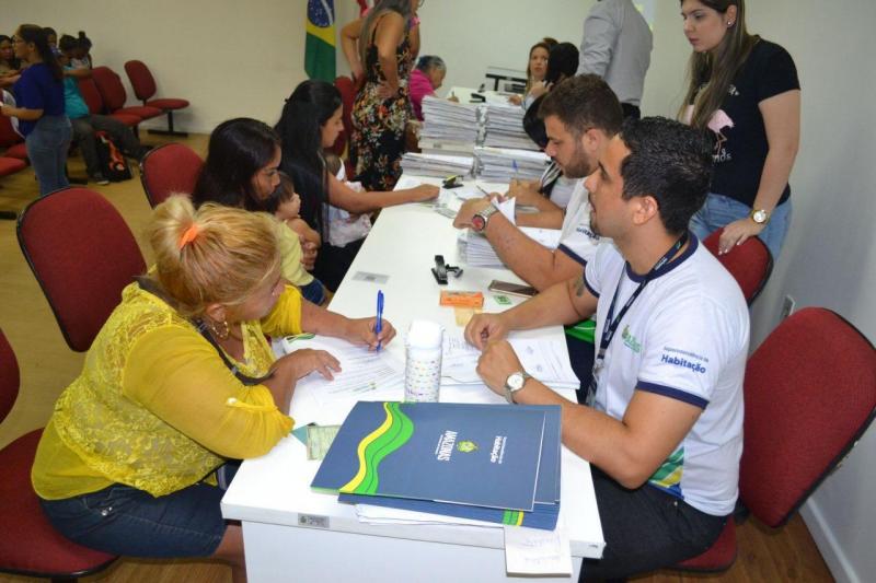 Governo do Estado viabiliza soluções de moradia pagando indenizações a 53 famílias do Bariri, Walter Rayol e Igarapé do Mestre Chico