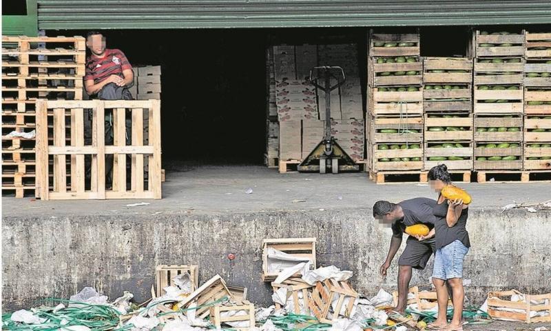 Epidemia da Fome: Trabalhadores informais do Rio já sofrem com a falta de renda