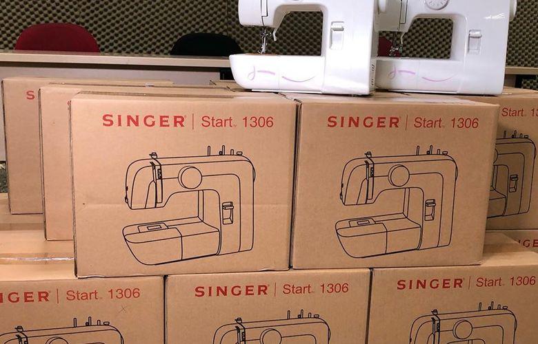  Federação das Indústrias e sindicatos do Amazonas  doam 20 máquinas de costura para produção de itens de proteção ao coronavírus  