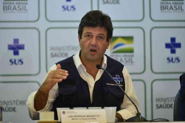Mandetta diz fica no cargo e pede 'paz' para continuar trabalho