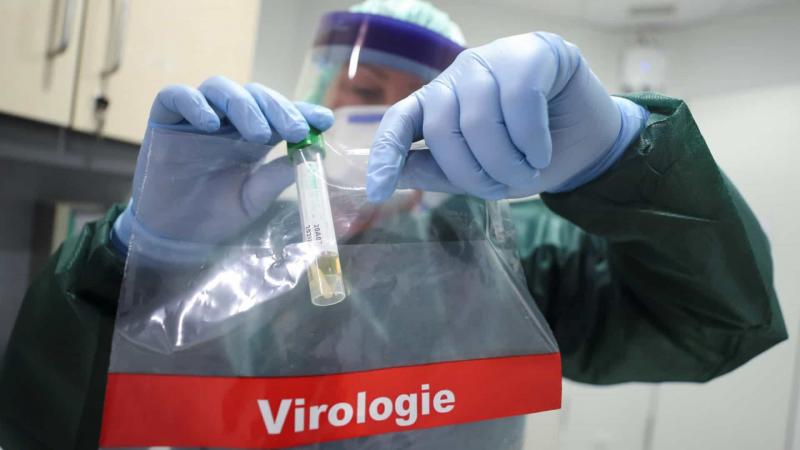 Pastor que chamou epidemia de 'histeria' morre com covid-19 após festa