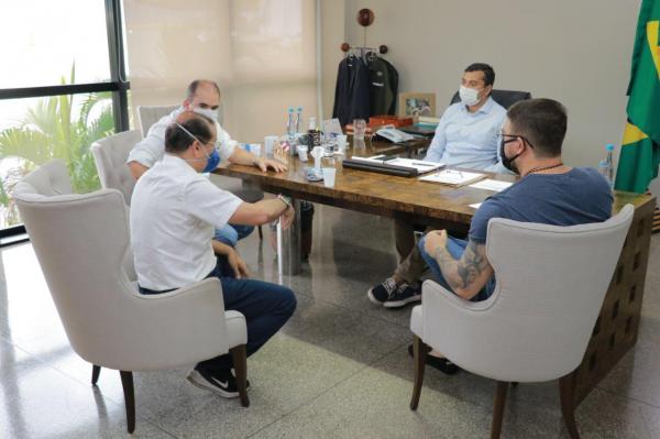 Governo do Amazonas alinha parceria para uso de sistema de ventilação não invasivo em pacientes com Covid-19   