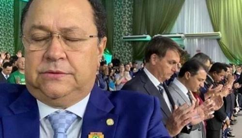 Silas Câmara defensor dos templos abertos durante a pandemia, está contaminado de Coronavírus 