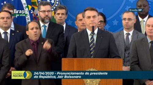 Presidente Bolsonaro acusa Moro de condicionar troca na PF a indicação ao Supremo