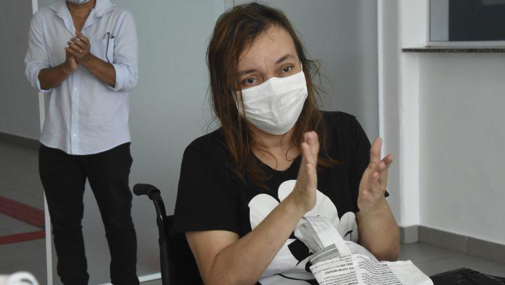 Dezessete pacientes recebem alta do hospital de campanha 