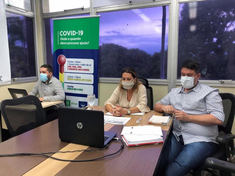 Titular da Susam destaca compromisso com atenção aos municípios do interior em reunião do Cosems Titular da Susam destaca compromisso com atenção aos municípios do interior em reunião do Cosems