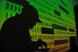 Perfil hacker divulga dados pessoais que seriam de Bolsonaro, família e aliados