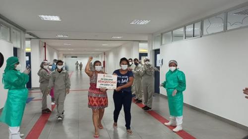 Dona Guiomar venceu câncer duas vezes e agora derrota o COVID-19 .. VEJA VÍDEO