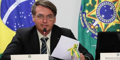 Pressionado Bolsonaro revoga portaria que transferiu R$ 83,9 milhões do Bolsa Família para propaganda