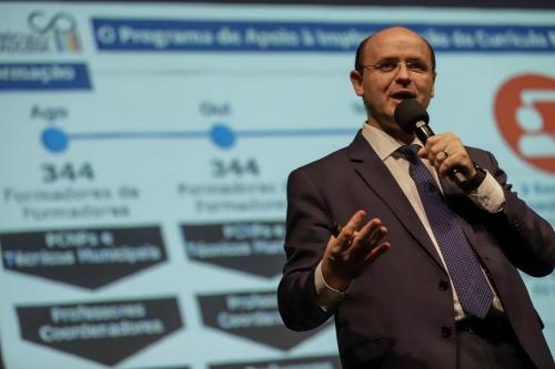  Rossieli Soares Secretário de Educação de SP é transferido para UTI com Covid-19 