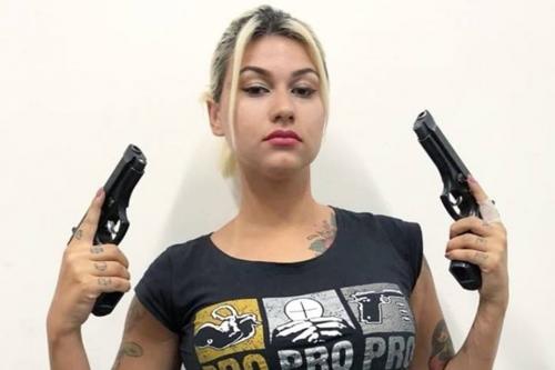 Sara Winter é presa pela Polícia Federal em Brasília 