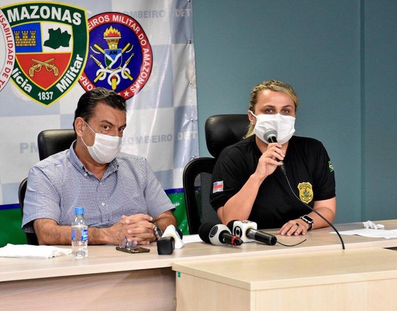 Operação policial no AM cumpre 32 mandados de foragidos que se cadastraram no Auxílio Emergencial Operação policial no AM cumpre 32 mandados de foragidos que se cadastraram no Auxílio Emergencial