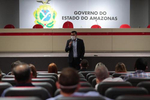 Wilson Lima ressalta que retomada do transporte fluvial segue orientações das autoridades de saúde