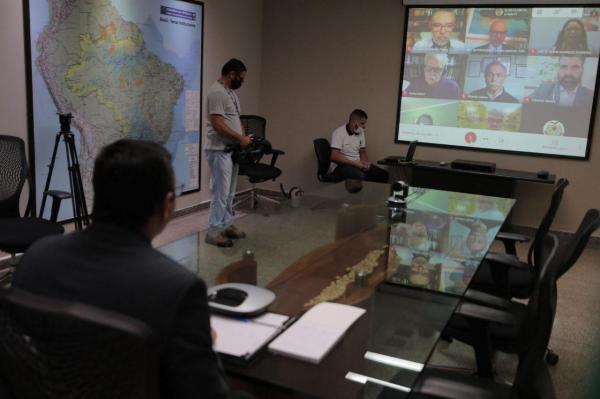 Wilson Lima ressalta mobilização do Estado no combate ao desmatamento e queimadas