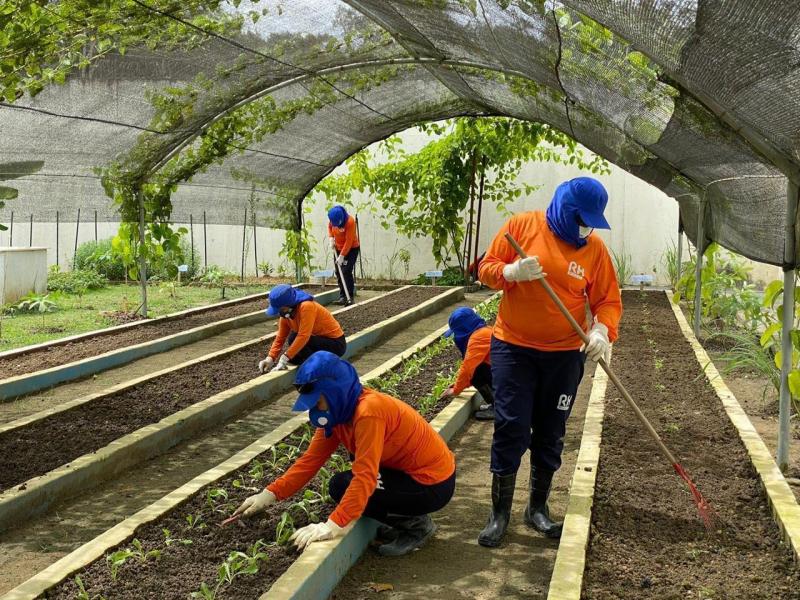 Amazonas tem primeira unidade prisional feminina do país com 100% das internas trabalhando