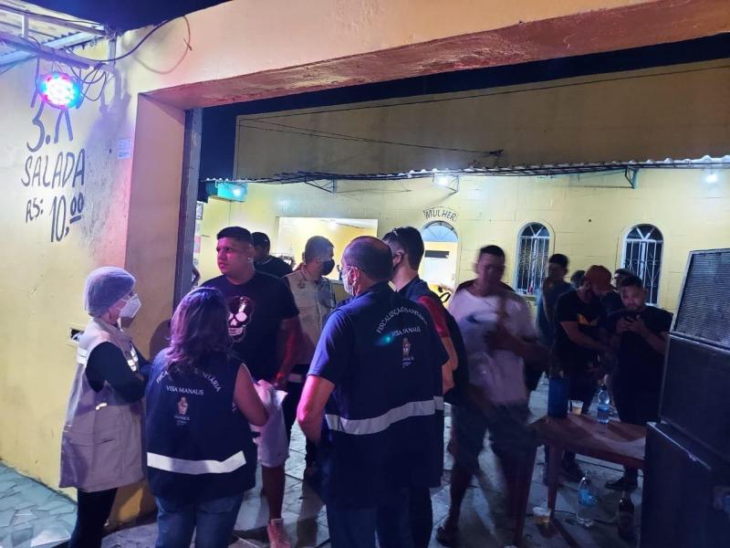 Central Integrada de Fiscalização autua sete estabelecimentos e interdita outros quatro em Manaus Central Integrada de Fiscalização autua sete estabelecimentos e interdita outros quatro em Manaus