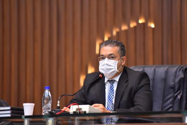 Josué volta a presidir os trabalhos na Assembleia Legislativa do Amazonas